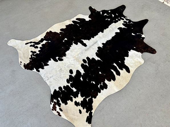 Small Cowhide Area Rug Black Dark Brown 5 x 4.5 ft