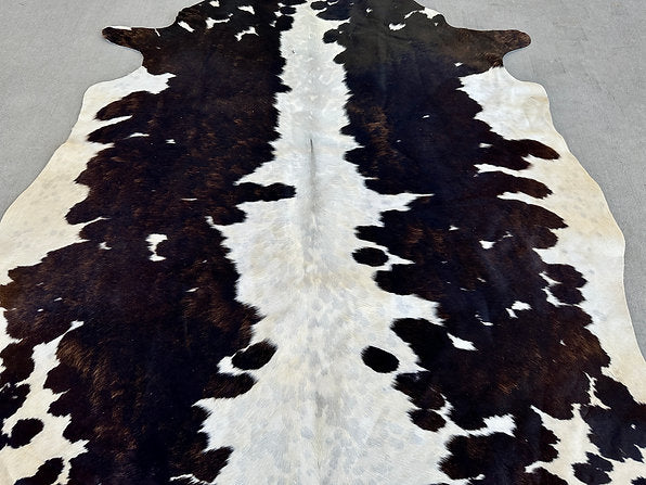 Small Cowhide Area Rug Black Dark Brown 5 x 4.5 ft
