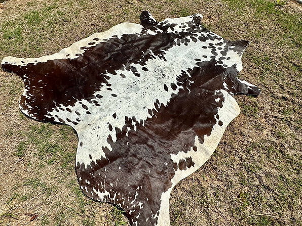 Large Cowhide Rug Tricolor Brown Western Decor 5 x 6 ft