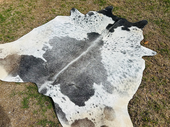 Large Cowhide Rodeo Rug Gray Beige Western Decor 5 x 6 ft