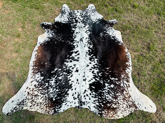 Real Cowhide Rug Tricolor Brown Western Rodeo Decor Large 5 x 6 ft