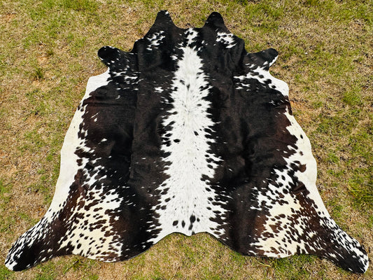 Cowhide Rugs Tricolor Brown Western Rodeo Decor Large 5 x 6 ft