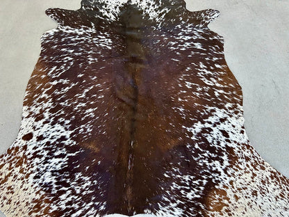 Large Cowhide Rug Tricolor Brown Western Decor 5 x 6 ft