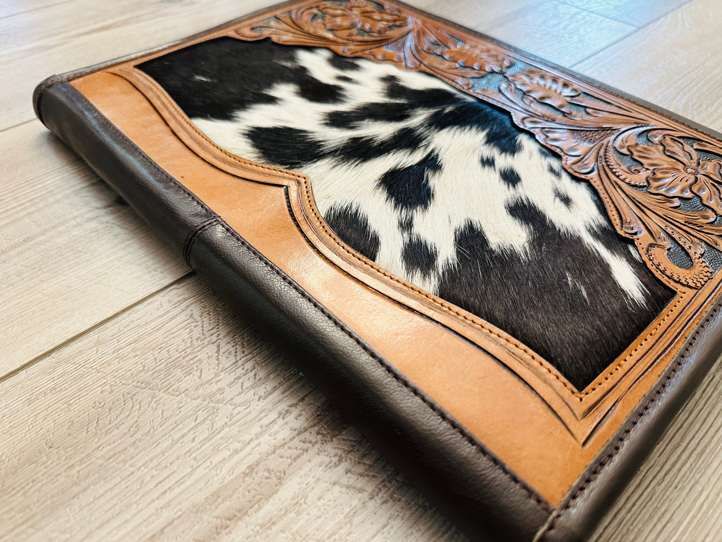 Cowhide Tooled Leather Western Padfolio Organizer in Brown