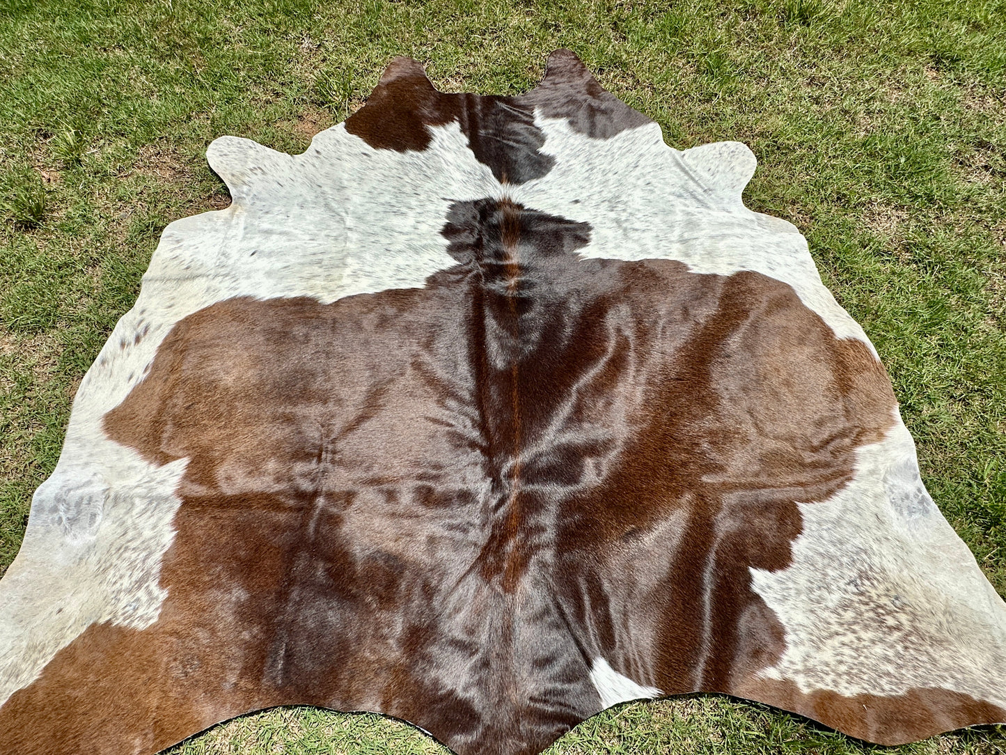 Large Cowhide Rug Brown Western Decor Area Rugs 5 x 6 ft