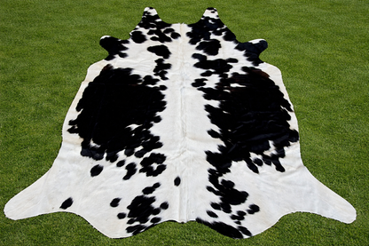 Genuine Cowhide Rug Farmhouse Rodeo Western Area Rugs 6 ft x 5.5 ft