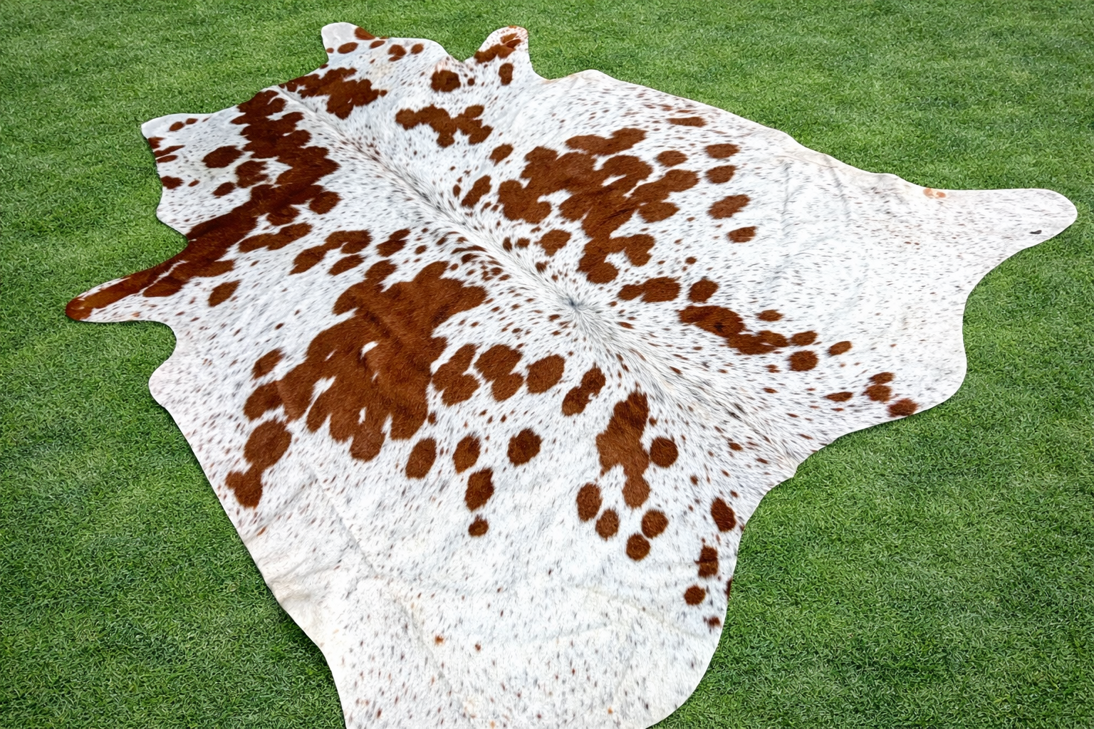 Large Cowhide Rug Brown Western Decor Area Rugs 6 x 6 ft