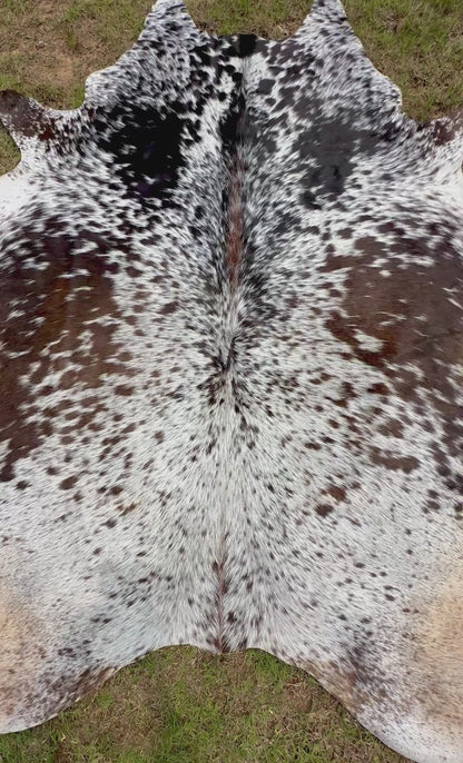 Large Cowhide Rugs Tricolor Brown Western Rodeo Decor 5 x 6 ft